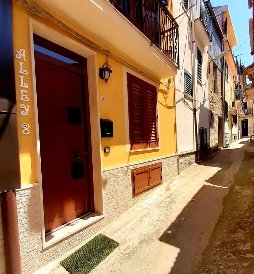 Alley 8 Scilla Εξωτερικό φωτογραφία