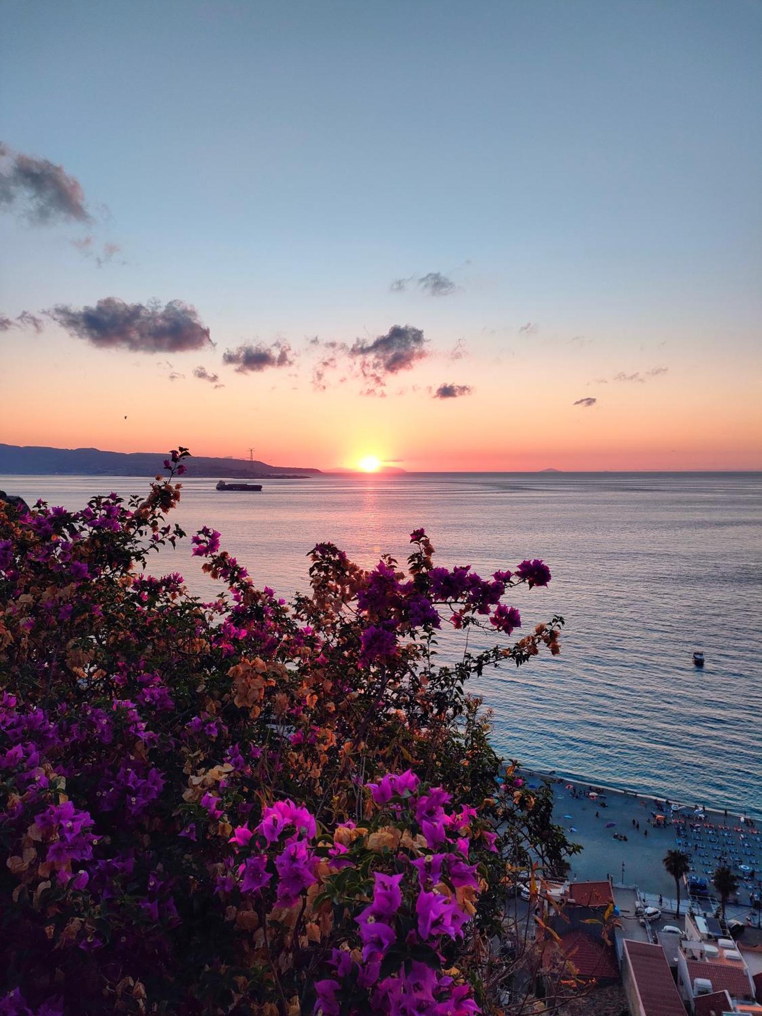 Alley 8 Scilla Εξωτερικό φωτογραφία
